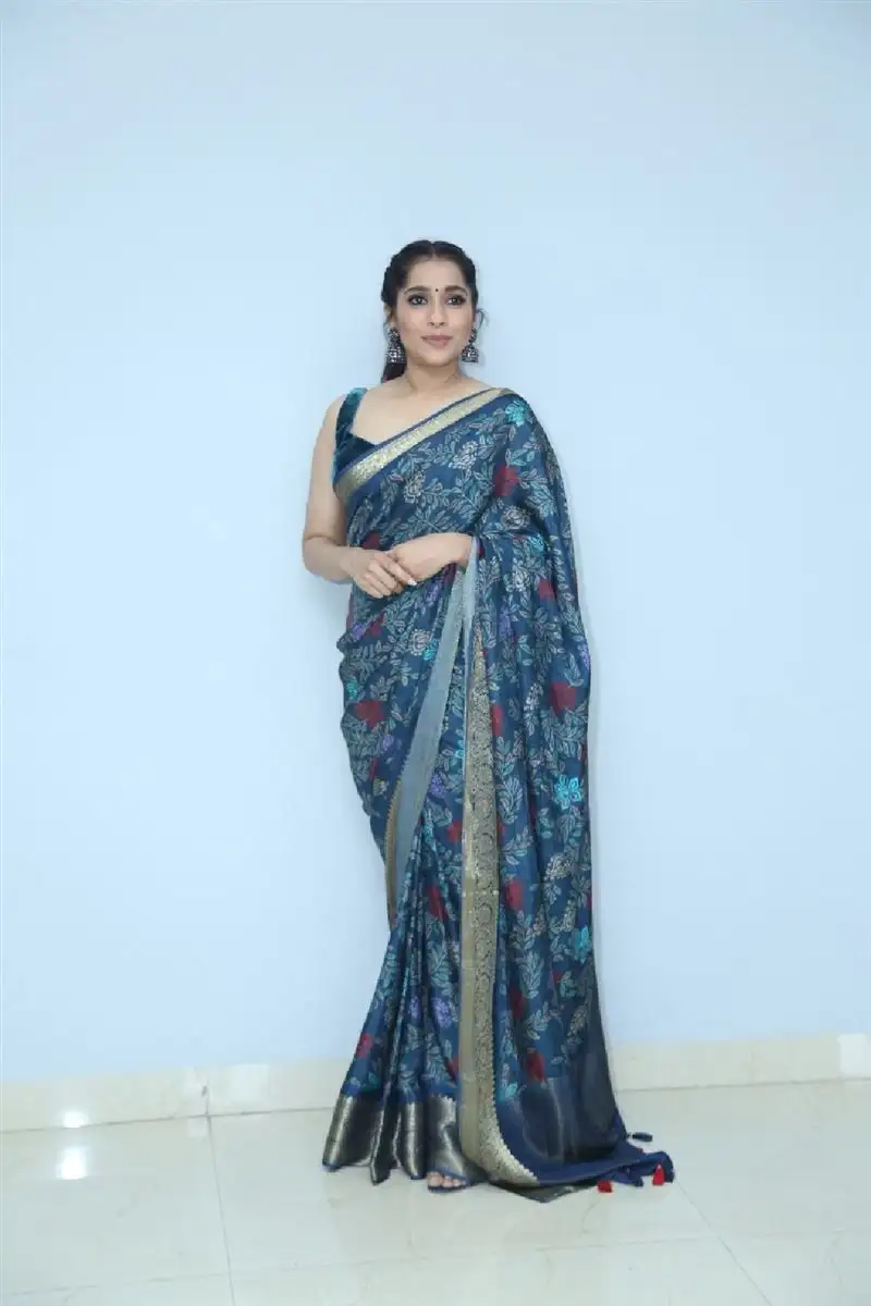 INDIAN ACTRESS RASHMI GAUTAM IN BLUE SAREE AT MOVIE LAUNCH 11